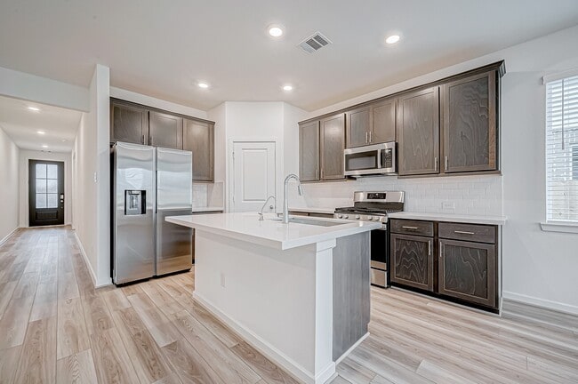 property at 9746 Pettus Crk Dr