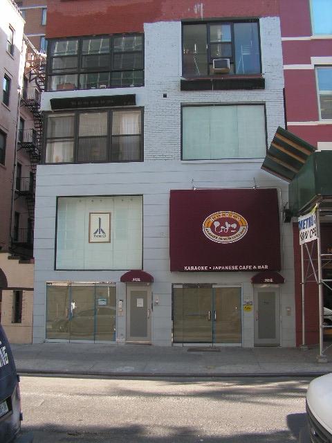 303-305 E 53rd St in New York, NY - Building Photo - Building Photo