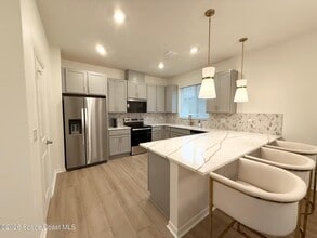 3749 Grappler Cir SE in Palm Bay, FL - Building Photo - Building Photo