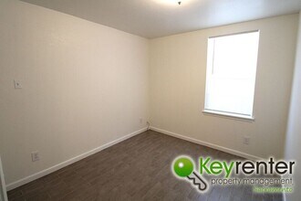 3220 2nd Ave in Sacramento, CA - Building Photo - Building Photo
