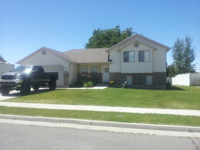 property at 1193 780 W