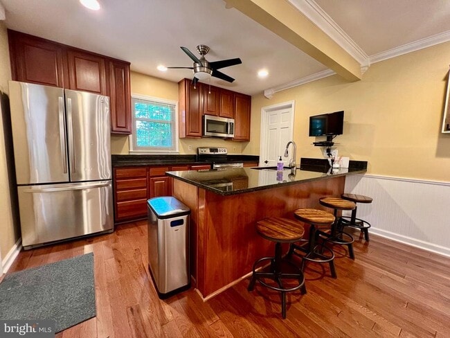 1723 Dryden Way in Crofton, MD - Building Photo - Building Photo