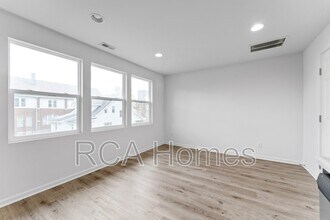 1306 Woodlawn Ave in Indianapolis, IN - Building Photo - Building Photo