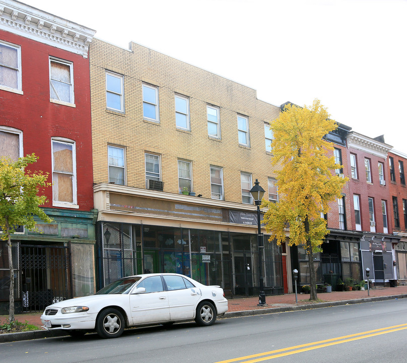 1413-1415 W Baltimore St in Baltimore, MD - Building Photo