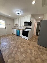 706 N Tennessee St in McKinney, TX - Building Photo - Building Photo