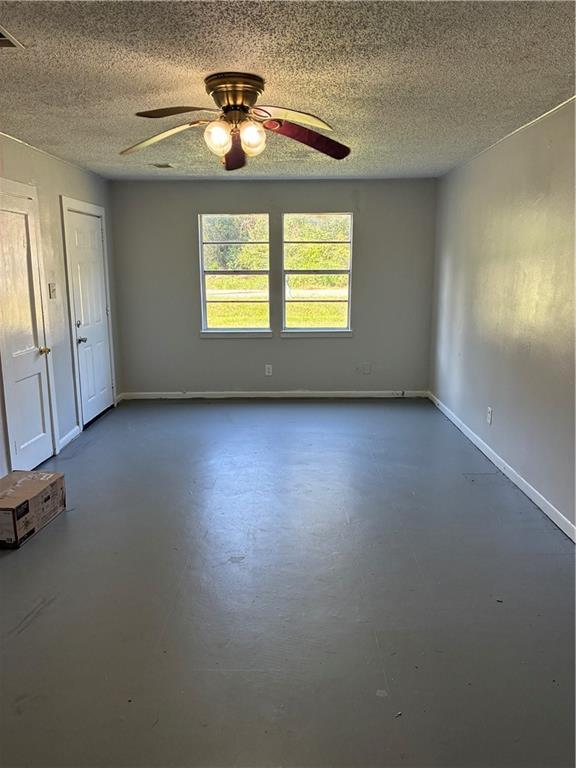 2111 Steiner St in Mobile, AL - Building Photo - Building Photo