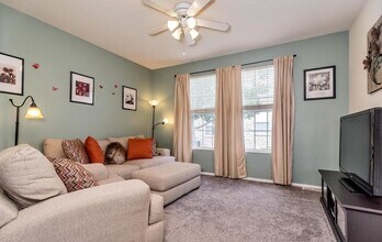 170 Alyssum Dr in Brighton, CO - Building Photo - Building Photo