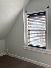 33 Waumbeck St-Unit -2 in Boston, MA - Building Photo - Building Photo
