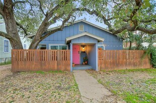 1006 Lorrain St in Austin, TX - Building Photo
