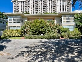 1345 NE 105th St, Unit Unit #3 in Miami Shores, FL - Building Photo