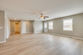 14245 Lariat Lp in Abingdon, VA - Building Photo - Building Photo