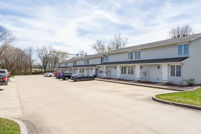 property at 1202 N Merchant St