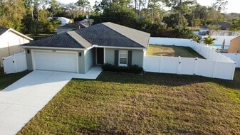 1428 Talbott St in Palm Bay, FL - Building Photo