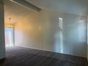 9211 Dalewood St in Stockton, CA - Building Photo - Building Photo