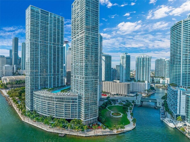property at 495 Brickell Ave