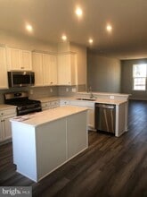 2734 Velocity Rd in Herndon, VA - Building Photo - Building Photo