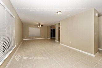 7129 Chatum Light Run in Bradenton, FL - Building Photo - Building Photo