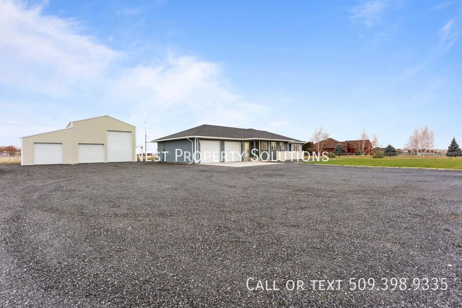 4443 Rd 7.2 NE in Moses Lake, WA - Building Photo