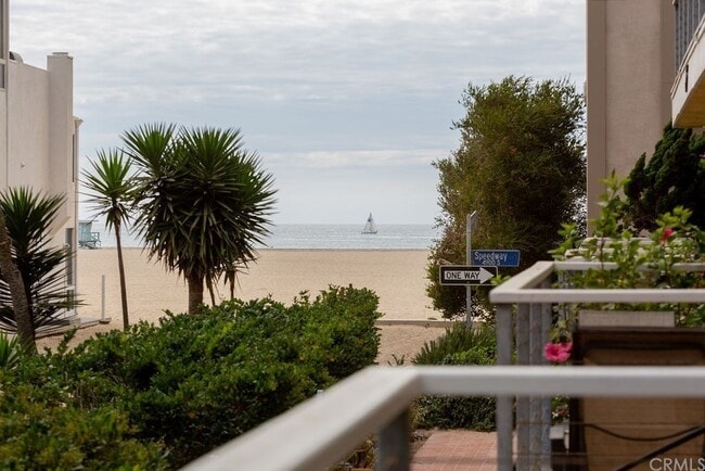 property at 21 Spinnaker St