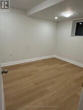 4 Meek Ave in Mono, ON - Building Photo - Building Photo