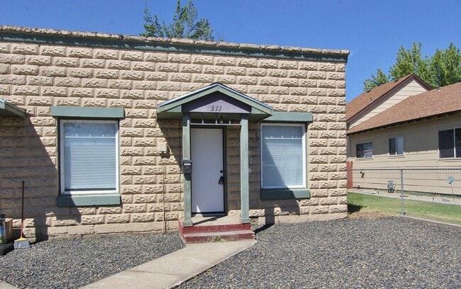property at 311 N Commercial Ave
