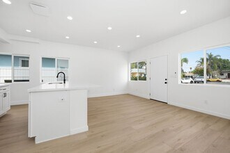 6409 Gary Ct in San Diego, CA - Building Photo - Building Photo
