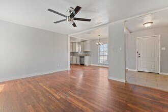 2803 30th St in Lubbock, TX - Building Photo - Building Photo