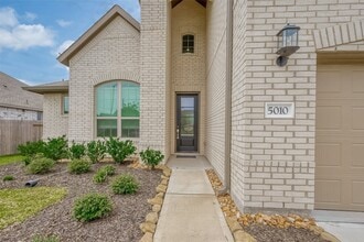 5010 Slate Prt Ct, Unit 513 in Richmond, TX - Building Photo - Building Photo
