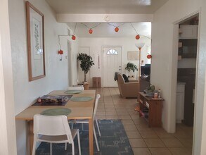 1727 E 9th St, Unit #1 - 3 bedroom in Tucson, AZ - Building Photo - Building Photo