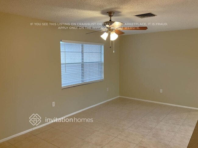 11447 Walsingham Rd in Largo, FL - Building Photo - Building Photo