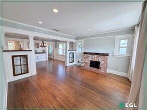 4609 W 17th St in Los Angeles, CA - Building Photo - Building Photo