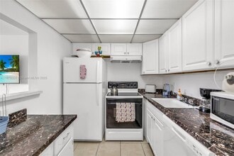 188 Prescott J in Deerfield Beach, FL - Building Photo - Building Photo