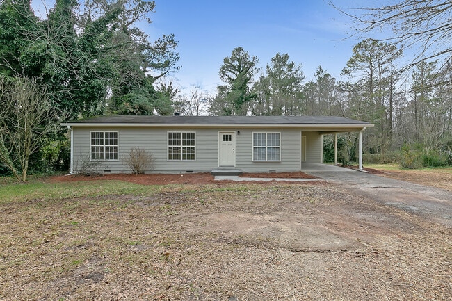 property at 4970 Hiram Lithia Springs Rd