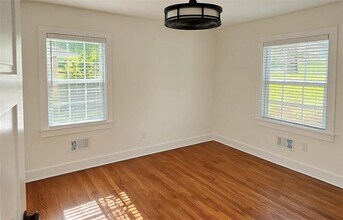 3253 Beech Dr in Decatur, GA - Building Photo - Building Photo