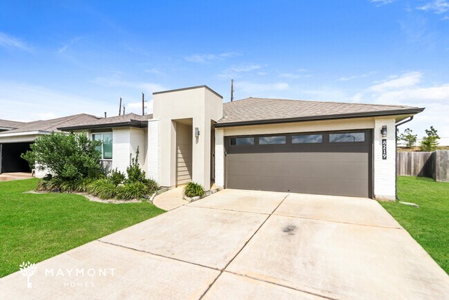 8219 House Dr, Unit 212 in Arcola, TX - Building Photo - Building Photo