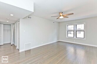 1954 W Wilson Ave, Unit 2BB in Chicago, IL - Building Photo - Building Photo