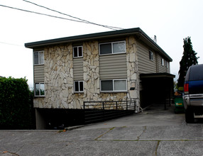 Lee Street Apartments in Seattle, WA - Building Photo - Building Photo