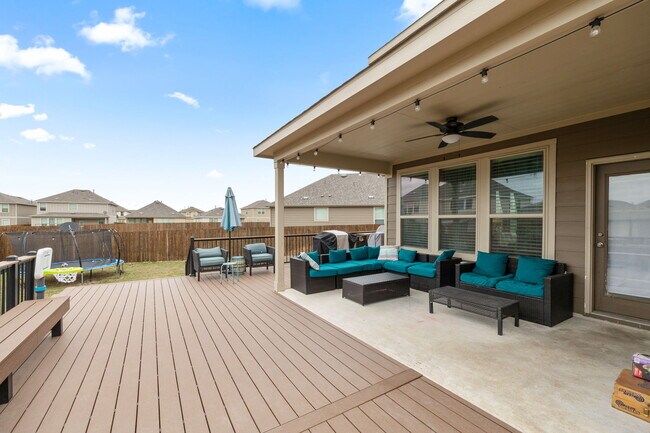 property at 525 Compania Cove