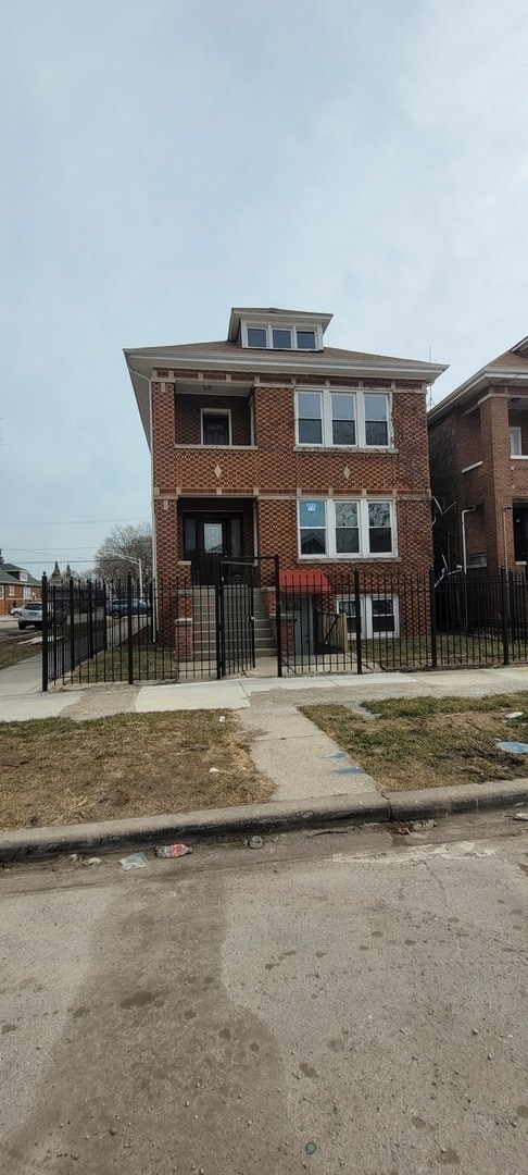 property at 6601 S Washtenaw Ave.