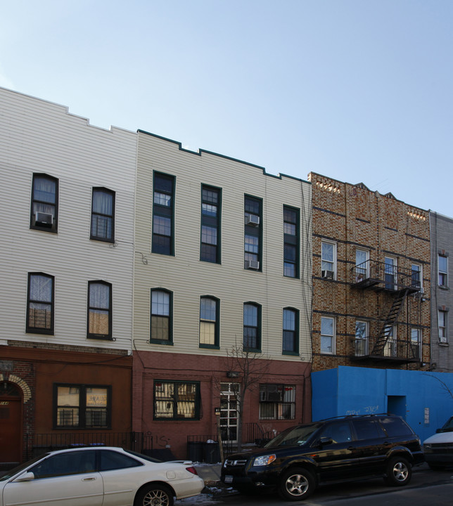 142 Wilson Ave in Brooklyn, NY - Building Photo