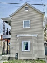 609 McKinney Ave in Dayton, KY - Building Photo