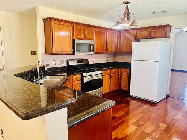 8903 N Deer Meadow Dr