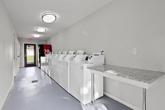 Briar Cove Apartments in Greenville, TX - Foto de edificio - Building Photo