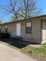 1422 N La Fontaine Ave in Springfield, MO - Building Photo