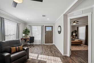 1621 American Dr in Cleburne, TX - Building Photo - Building Photo