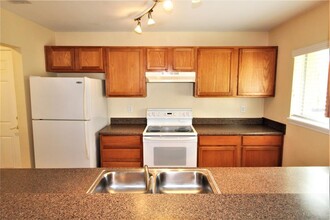 1850 Toucan Way in Sarasota, FL - Building Photo - Building Photo