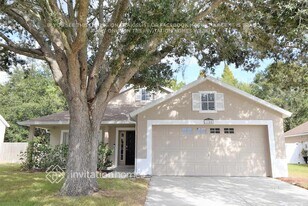 6240 Crickethollow Dr in Riverview, FL - Building Photo