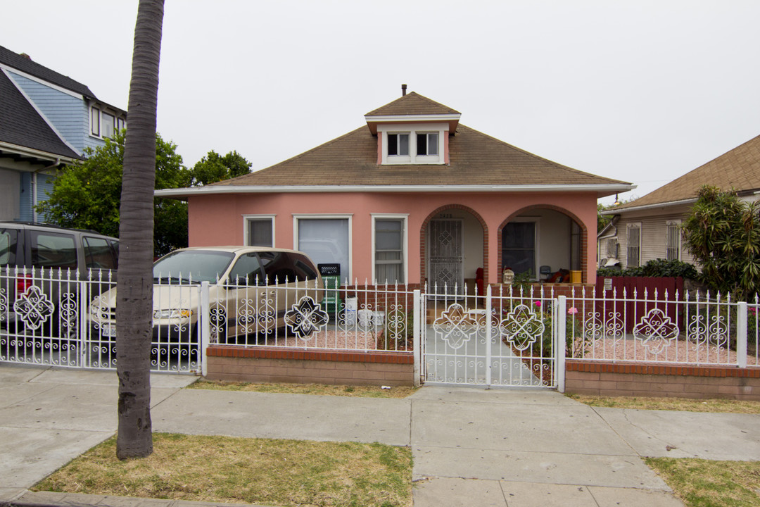 2421 Island Ave in San Diego, CA - Building Photo