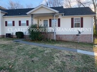 1490 Jordan Ave NW in Cleveland, TN - Foto de edificio - Building Photo