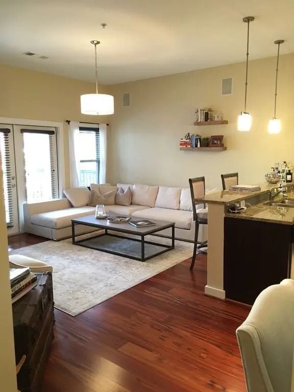 170 W 23 St in New York, NY - Building Photo - Building Photo